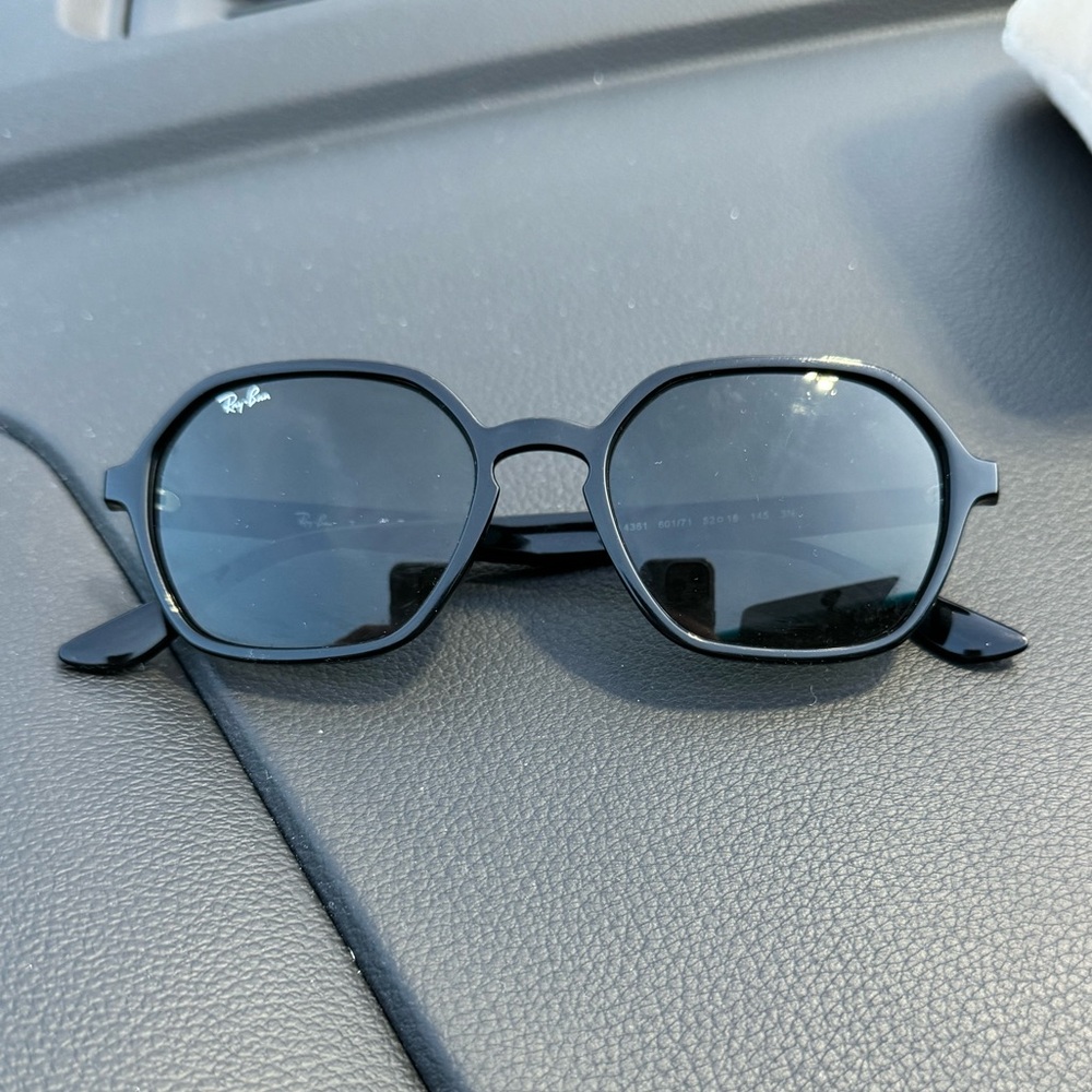 Ray-Ban Sunglasses